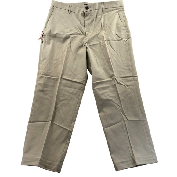 NWT Dockers Mens Pants 36x29 Khaki D4 Chino Straight Leg Workwear Classic Fit - Picture 1 of 16